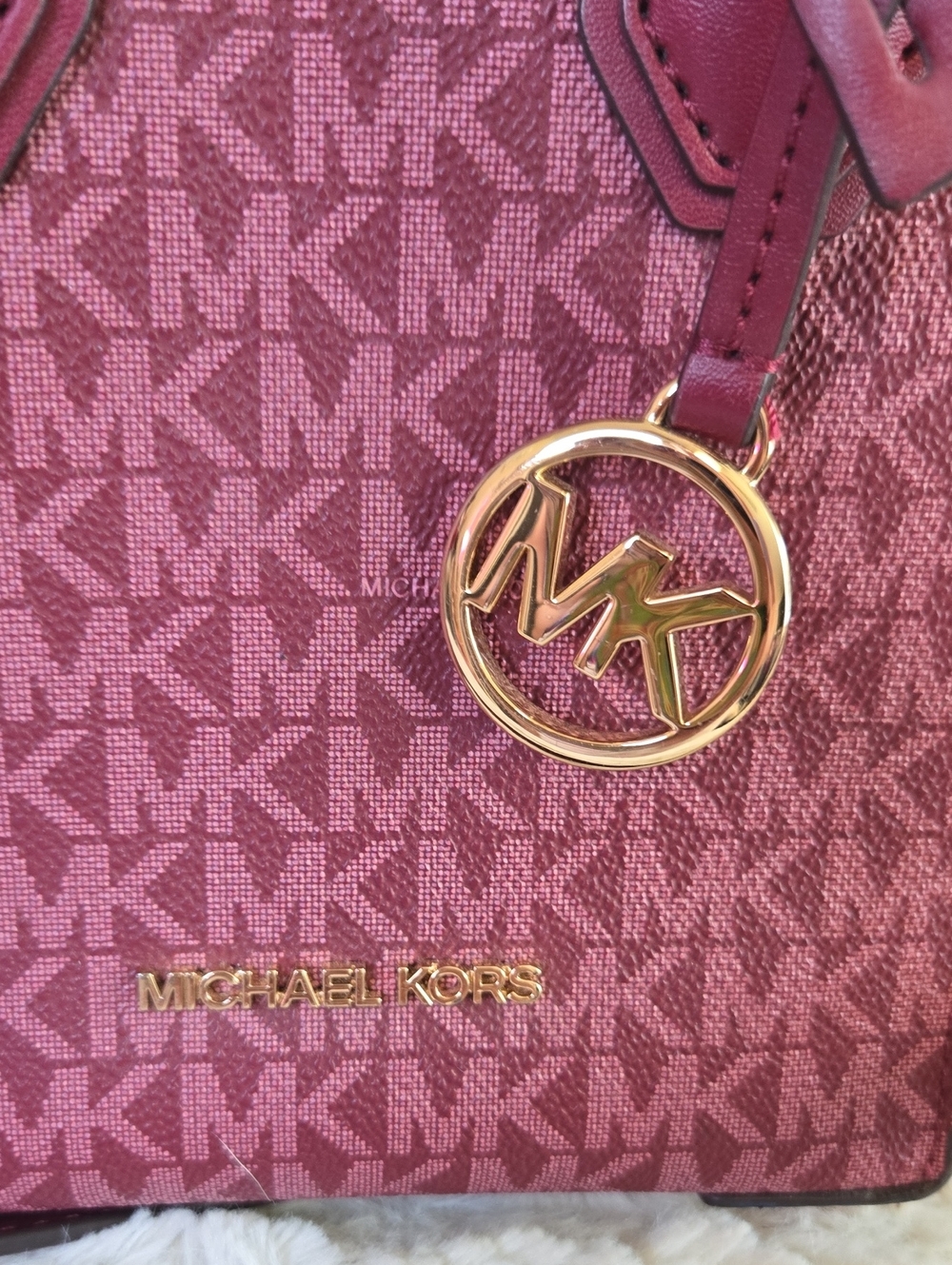 Michael Kors Logo Mini Tote Crossbody Like New Condition - Picture 2 of 5